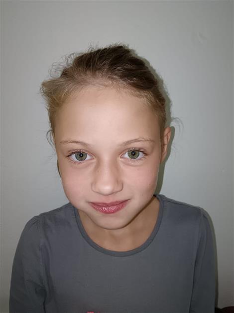 Amy Olívia BURIČANOVÁ
