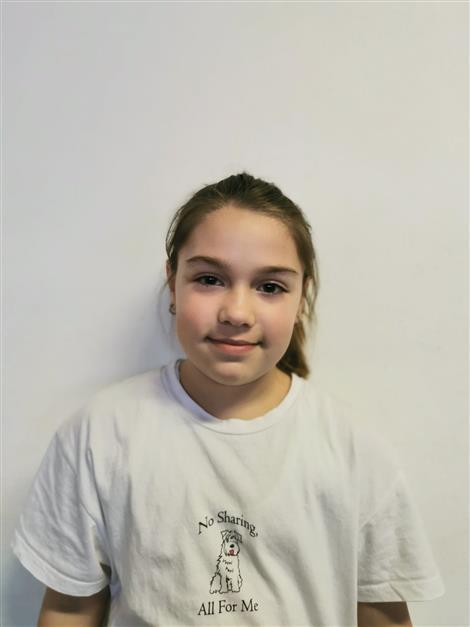 Carmen Amira JENOVAI