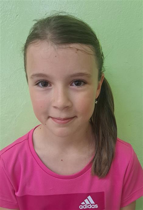 Sára REŽOVÁ
