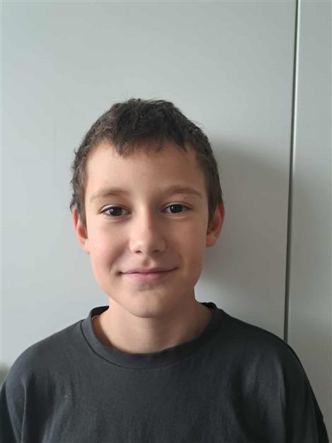 Odhrán Barnabáš BROWNING