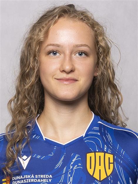 Eszter KOMLÓS
