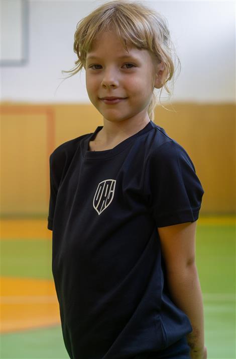Dóra CSÁKY