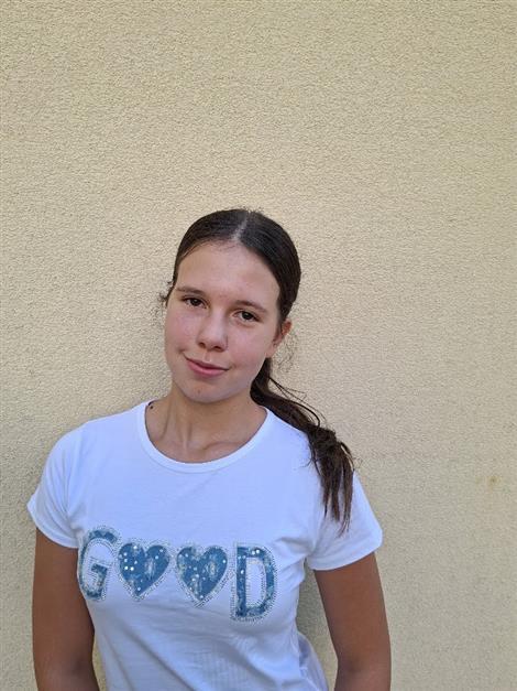 Diána VINCZEOVÁ