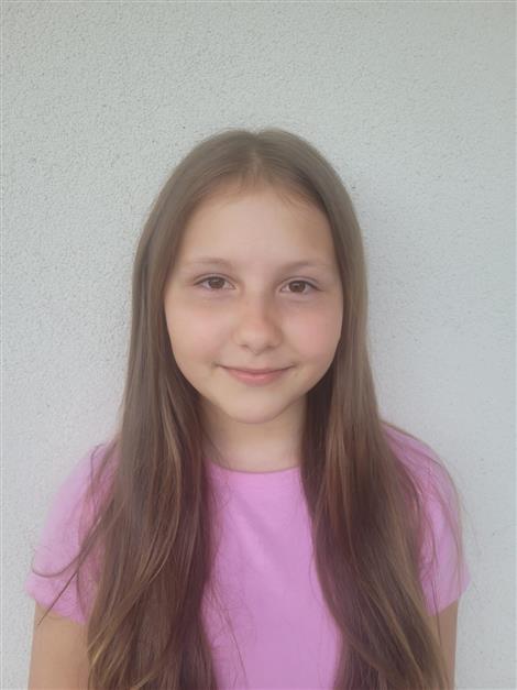 Nela ŠTEFÍČKOVÁ